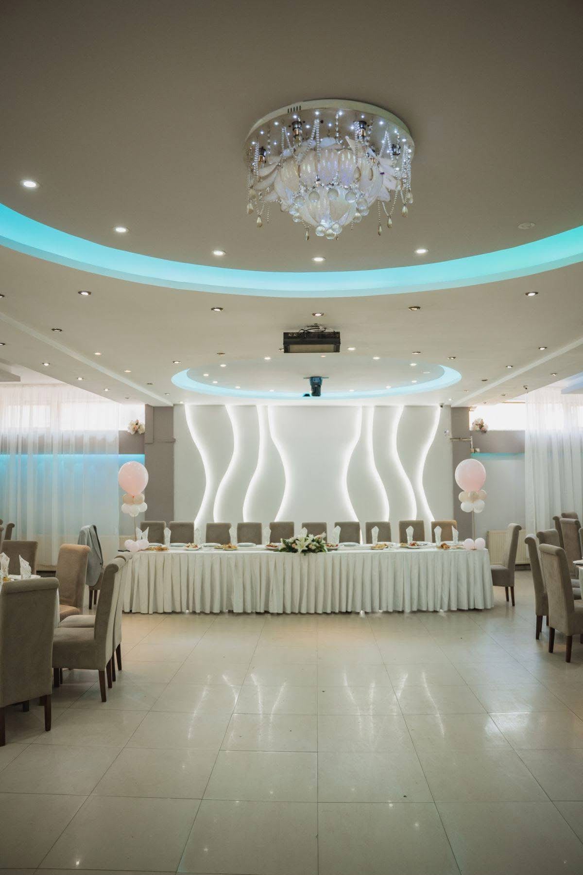 Srednja sala — Restoran Alexandar Prokuplje